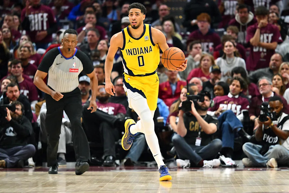 Tyrese Haliburton buzzer-beater secures Pacers' win over Cavaliers in Game 2