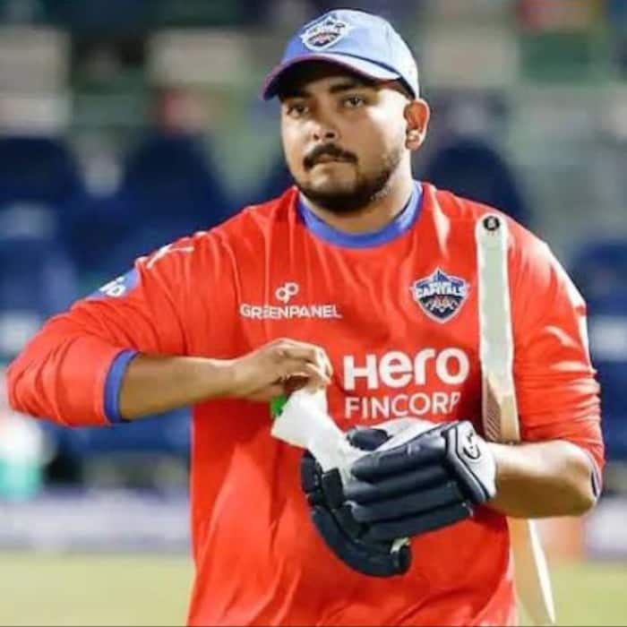 Angkrish Raghuvanshi playing T20 cricket