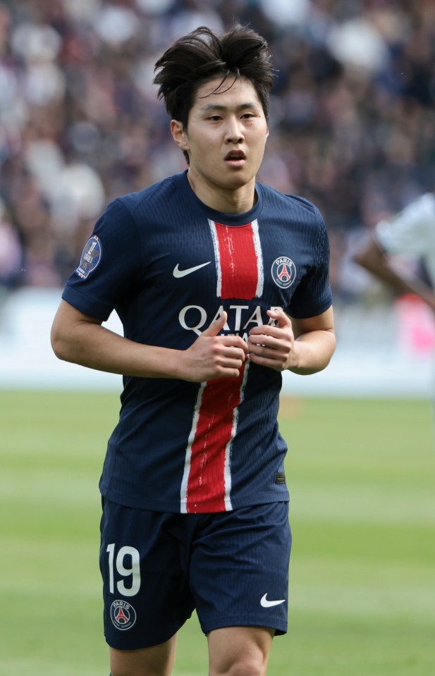 Lee Kang-in during a PSG match