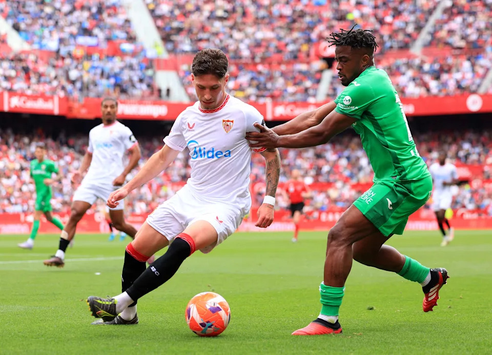 celta vigo vs sevilla LaLiga action