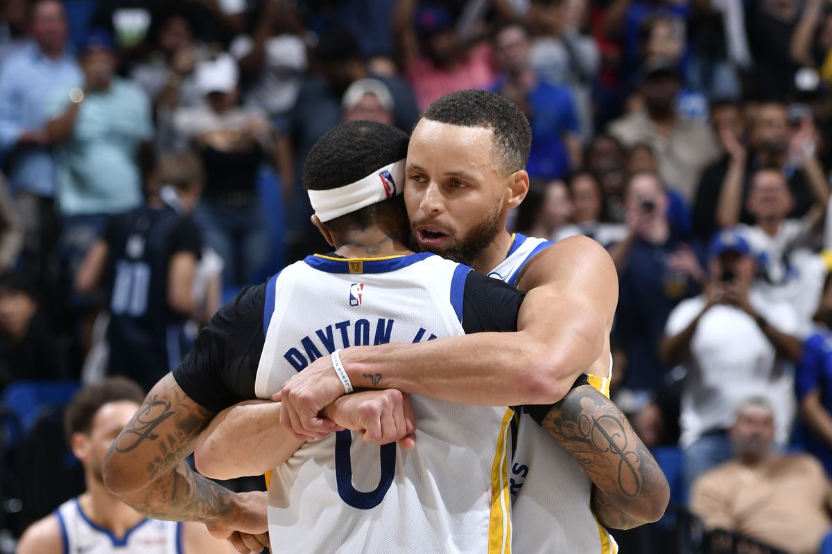 Warriors vs Timberwolves playoff action