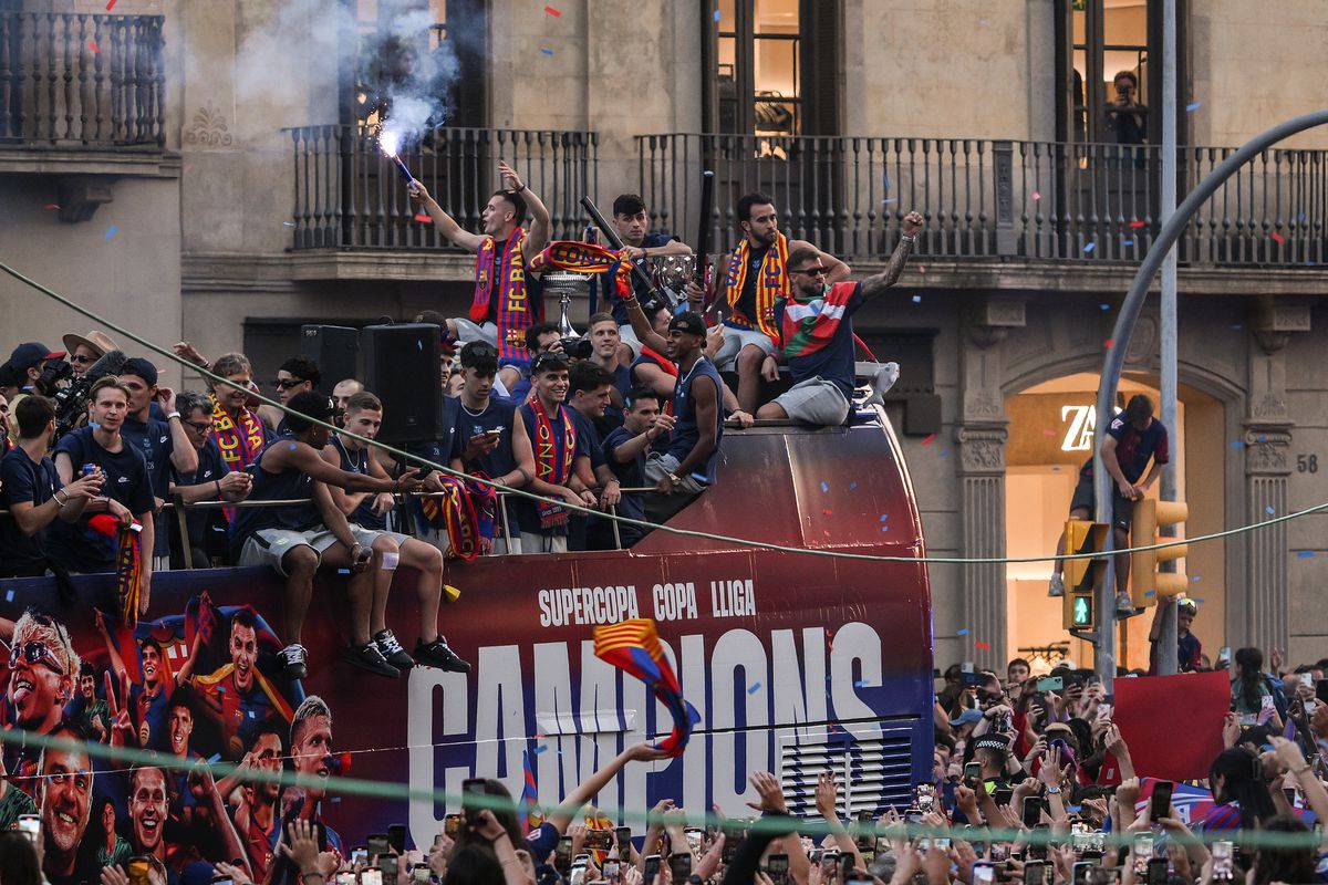 Barcelona celebrates after clinching the 2025 La Liga title
