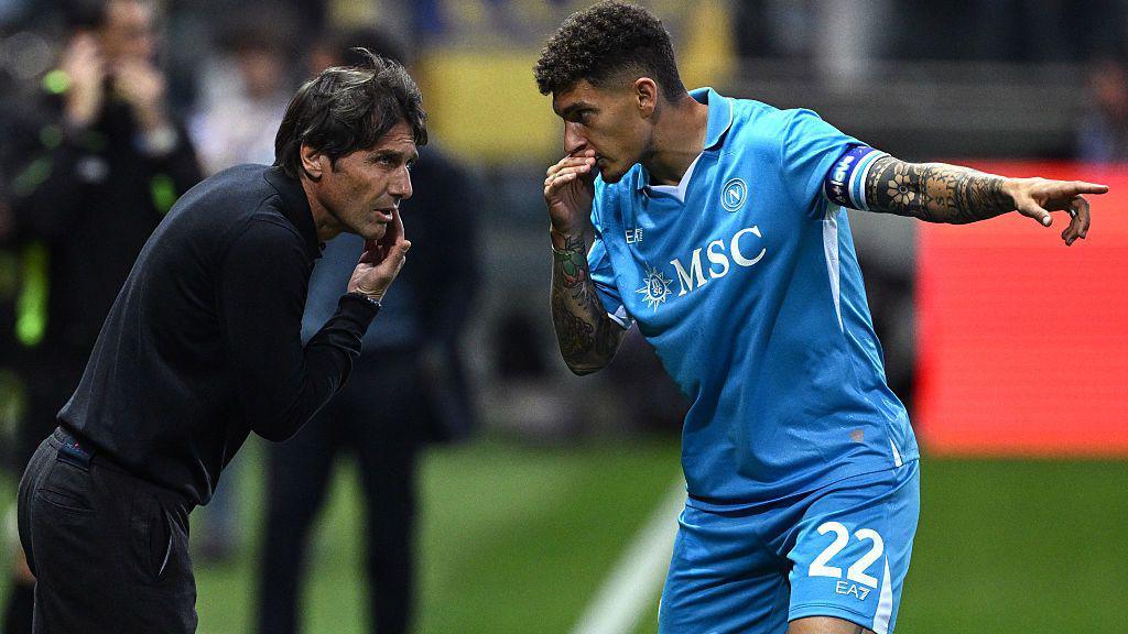 Parma vs Napoli Serie A match action
