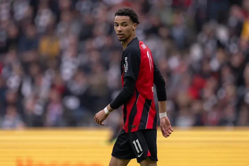 Mathys Tel celebrates a key goal for Tottenham Hotspur