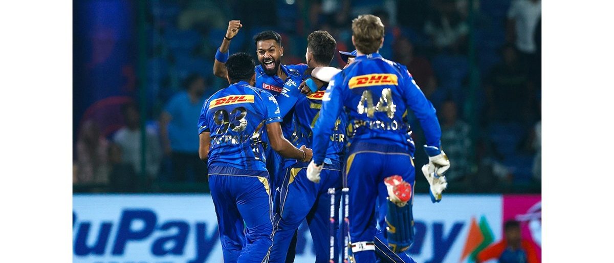Hardik Pandya celebrates Mumbai Indians' victory in IPL 2025